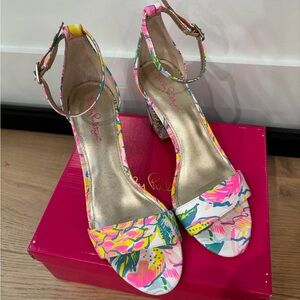 Lilly Pulitzer Beautiful Pink and Yellow Amber Lynn Sandal Fiesta Bamba Heels